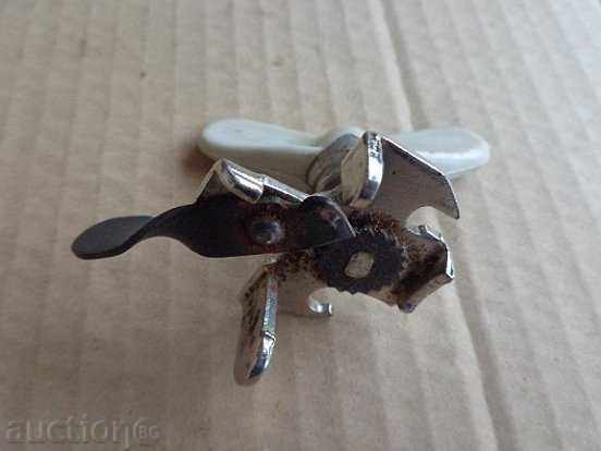 Old Solo can opener - 6 Old Solo can opener - 6