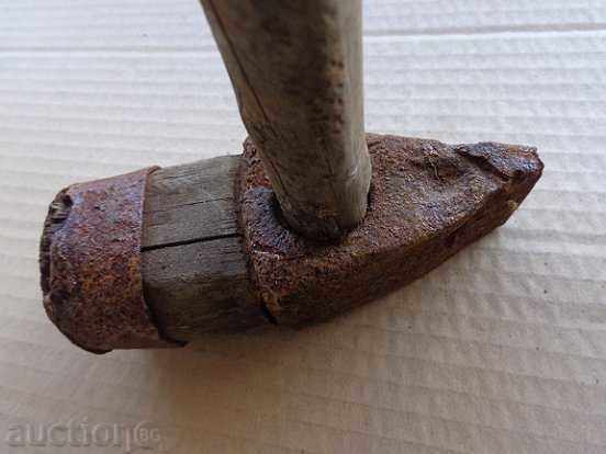 Old hammer hammer, wooden, wrought iron, barrel - 6 Old hammer hammer, wooden, wrought iron, barrel - 6