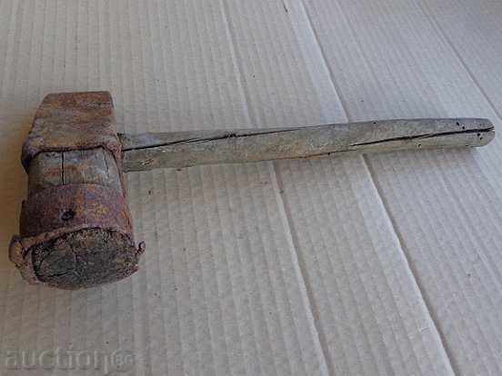 Old hammer hammer, wooden, wrought iron, barrel - 7 Old hammer hammer, wooden, wrought iron, barrel - 7