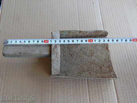Delivery of Old grain blade, wooden Delivery of Old grain blade, wooden