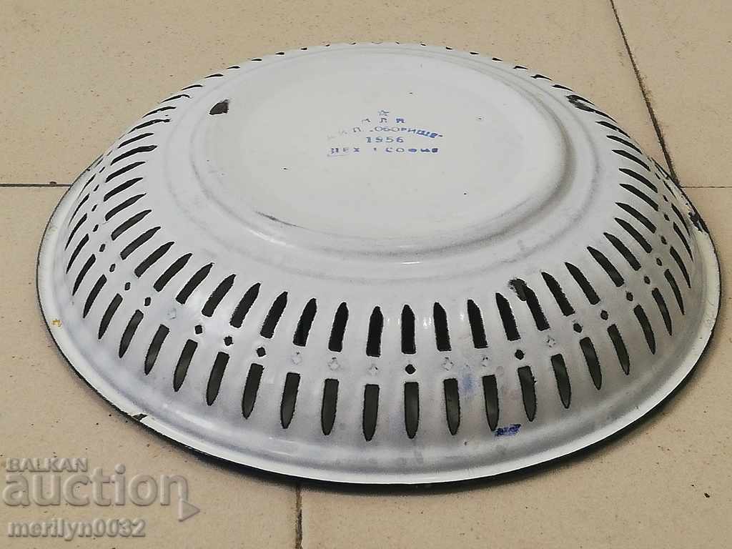 Old pan with enamel, fruit, enameled container - 6