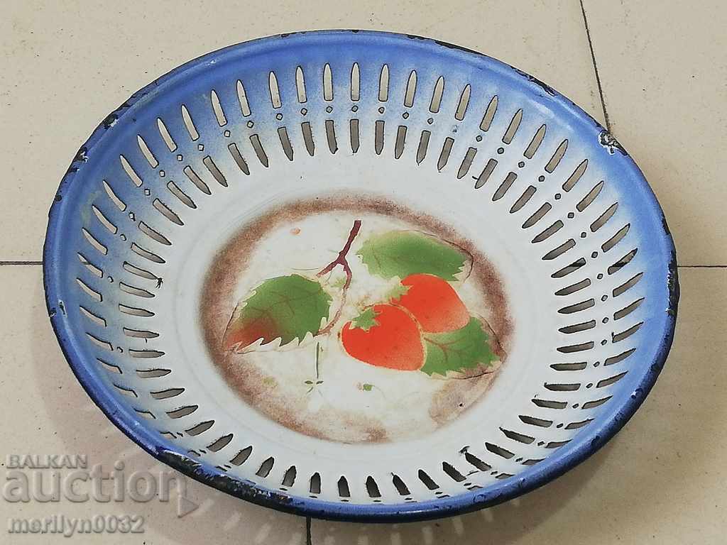 Old pan with enamel, fruit, enameled container - 7