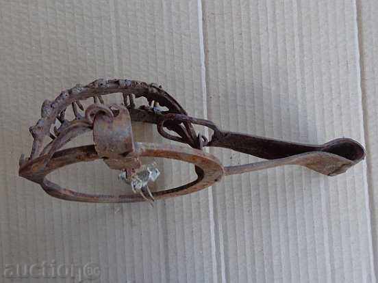 Old hand forged trap, wrought iron - 7 Old hand forged trap, wrought iron - 7