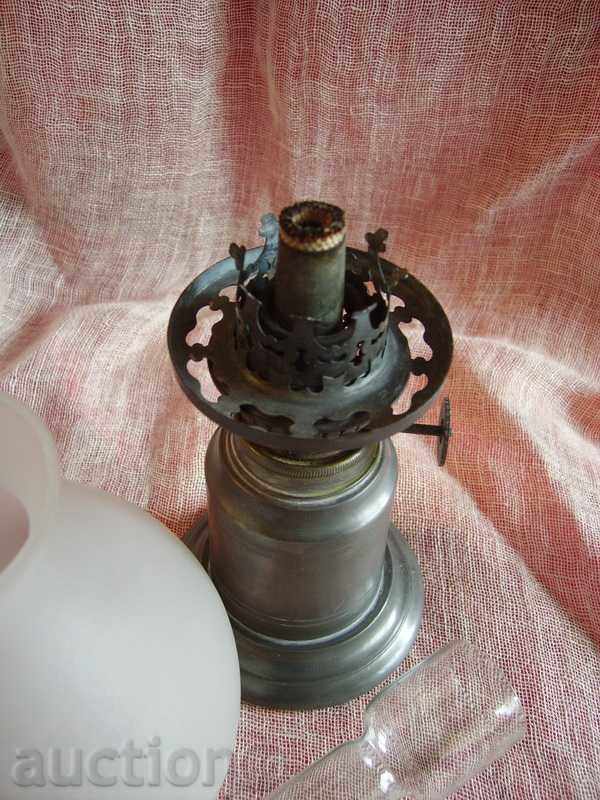 Δημοπρασία Antique λυχνία κηροζίνη Δημοπρασία Antique λυχνία κηροζίνη