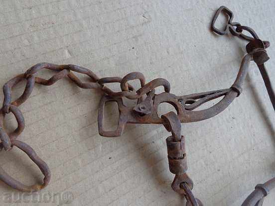 Παλιά οθωμανική χαλινάρι, λουρί, σφυρήλατο σίδερο 19ου αιώνα με τιμή 88.00 BGN | € 44.99