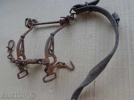 Δημοπρασία Παλιά οθωμανική χαλινάρι, λουρί, σφυρήλατο σίδερο 19ου αιώνα