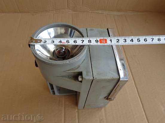 Old professional projector, lantern, lamp, USSR or GDR with price 38.00 BGN | € 19.43 Old professional projector, lantern, lamp, USSR or GDR with price 38.00 BGN | € 19.43
