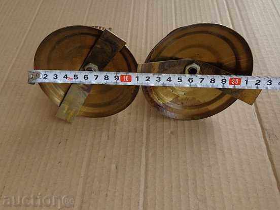 Delivery of Old brass bracket for lampshade 2 pieces globe chandelier lamp Delivery of Old brass bracket for lampshade 2 pieces globe chandelier lamp
