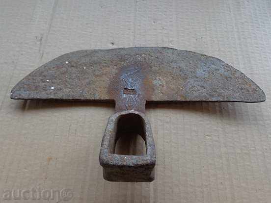 Old pick, wrought iron, instrument, instrument - 7 Old pick, wrought iron, instrument, instrument - 7