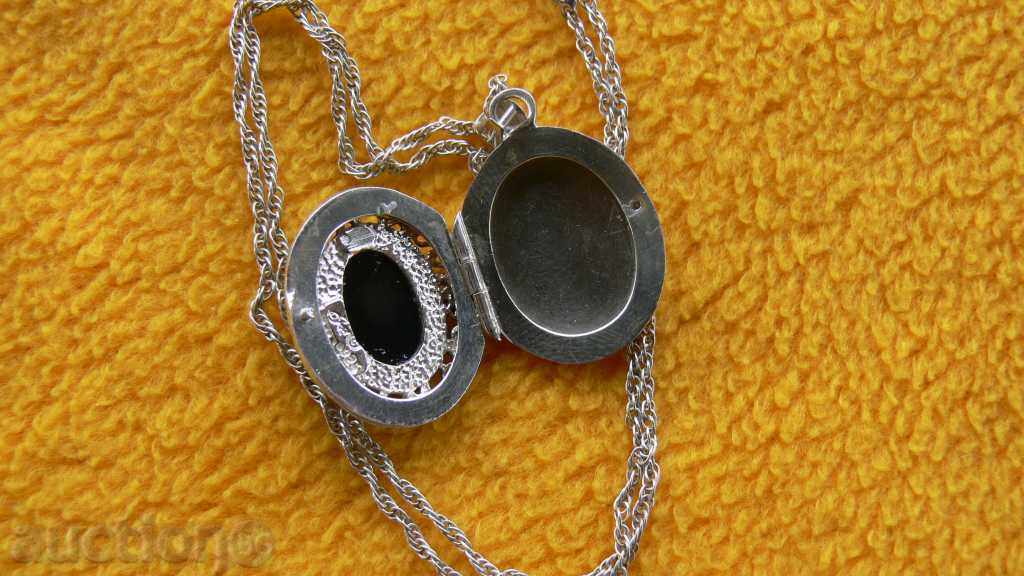 Auction SILVER LENGTH WITH PICTURE FOR PICTURES Auction SILVER LENGTH WITH PICTURE FOR PICTURES