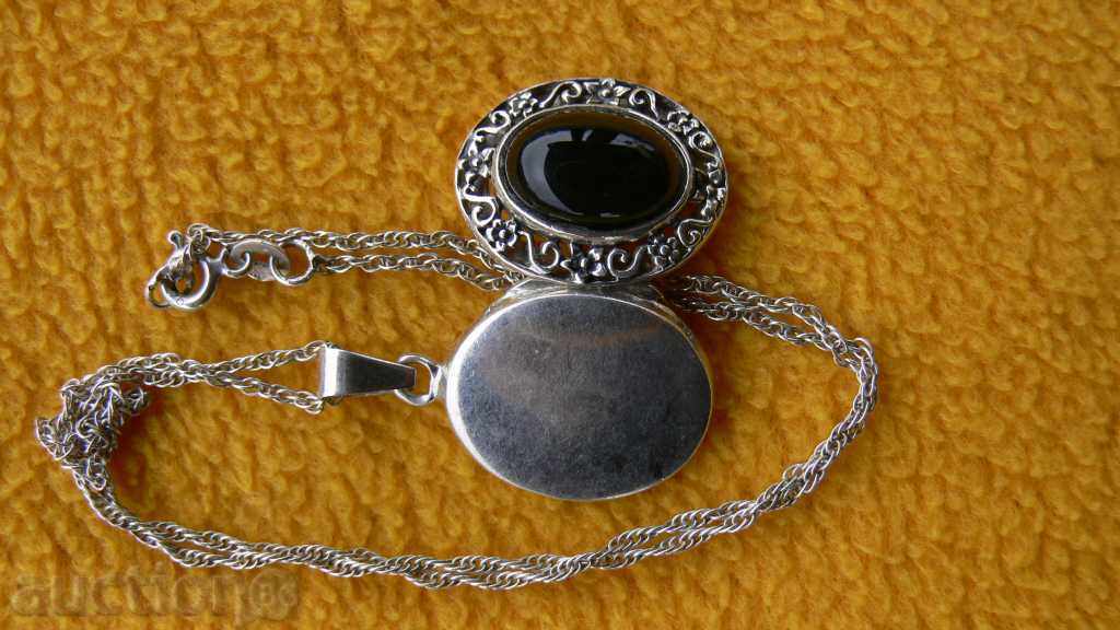 Delivery of SILVER LENGTH WITH PICTURE FOR PICTURES Delivery of SILVER LENGTH WITH PICTURE FOR PICTURES