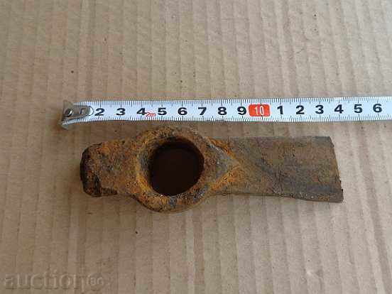Old hammer tool tool with price 19.00 BGN | € 9.71
