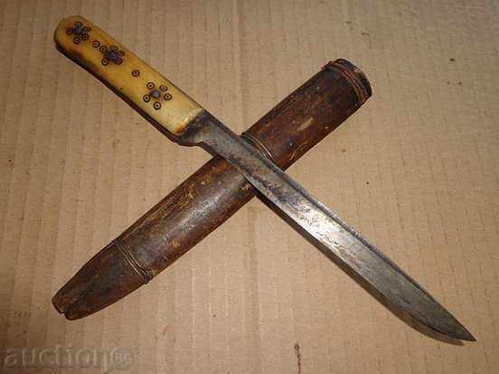 Стар български нож,  каракулак, акулак, кания