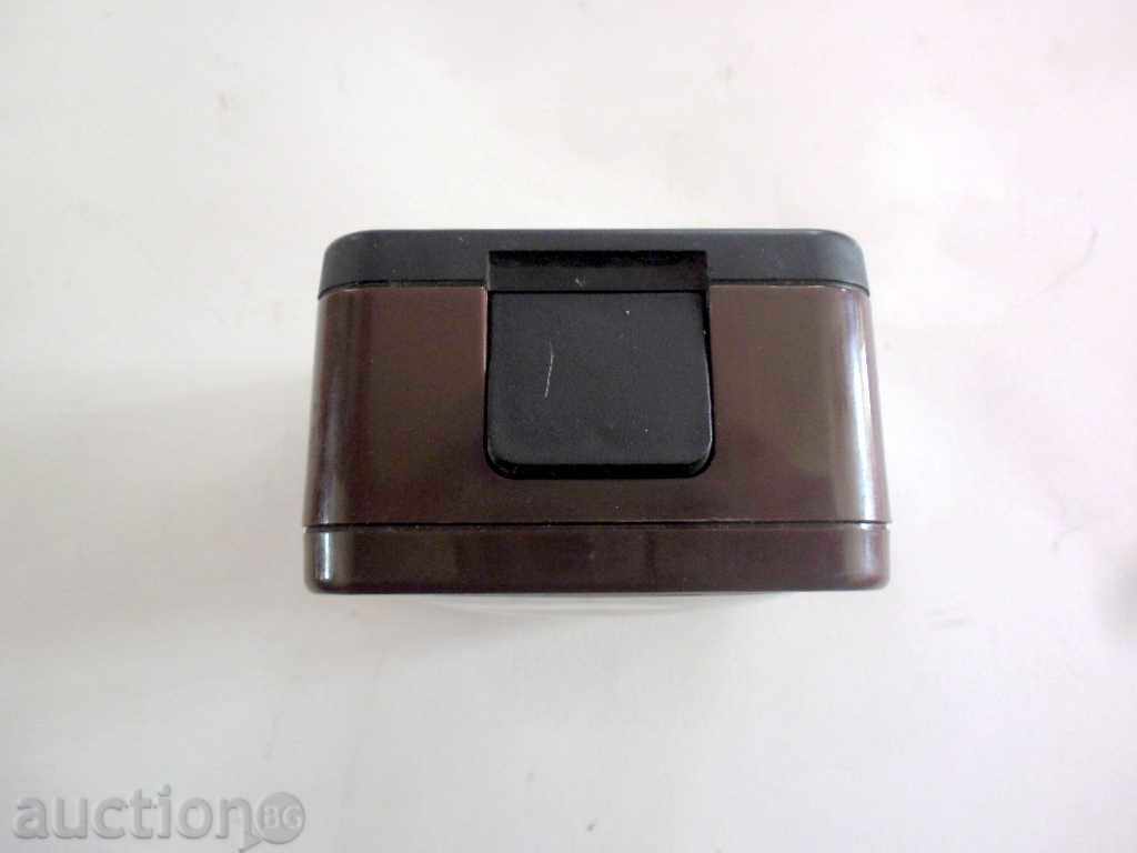 RUHLA GUARTZ MADE IN GDR - BUILDING with price 44.99 BGN | € 23.00