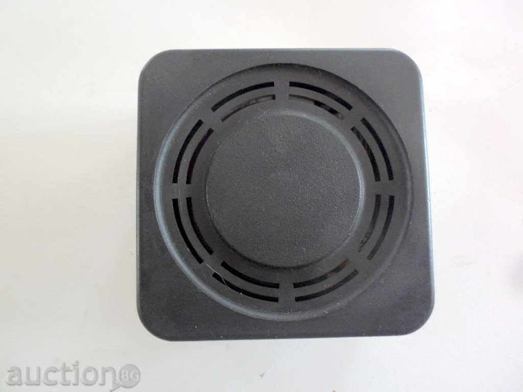 Auction  RUHLA GUARTZ MADE IN GDR - BUILDING