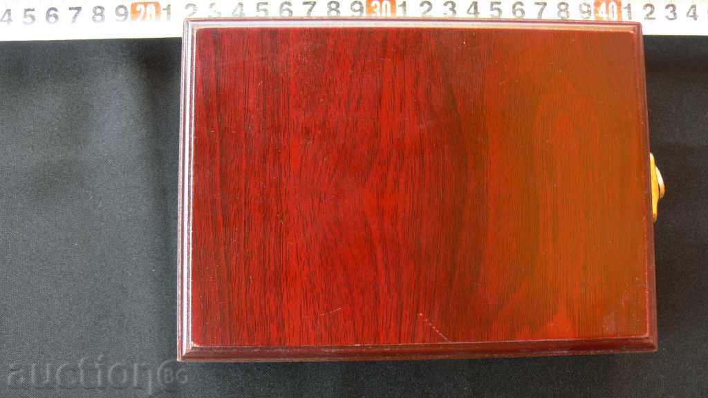 Auction BEAUTIFUL BEAUTY OF "TRIATLON" BY VESELA LECHEVA Auction BEAUTIFUL BEAUTY OF "TRIATLON" BY VESELA LECHEVA