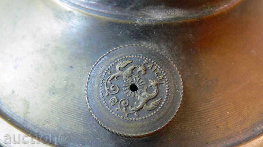 Delivery of BEAUTIFUL OLIVE GAS LAMP - BRONZE Delivery of BEAUTIFUL OLIVE GAS LAMP - BRONZE