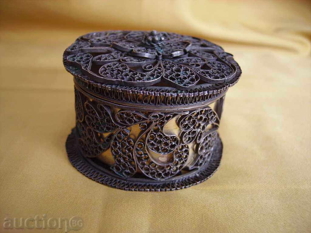 Φιλιγκράν ασημένια αντίκες κουτί για κοσμήματα με τιμή 250.00 BGN | € 127.82