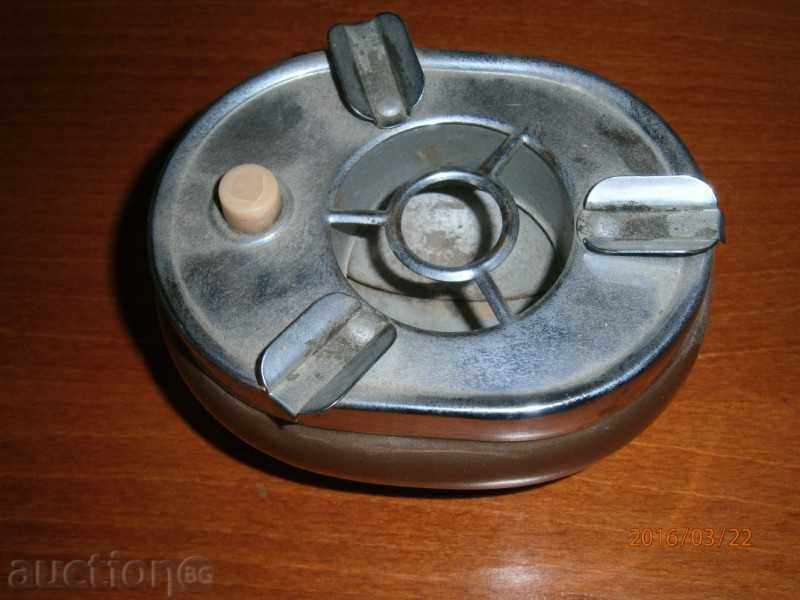 Ashtray - automatic - social era - metal with button with price 19.95 BGN | € 10.20 Ashtray - automatic - social era - metal with button with price 19.95 BGN | € 10.20