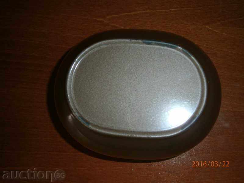 Delivery of Ashtray - automatic - social era - metal with button Delivery of Ashtray - automatic - social era - metal with button