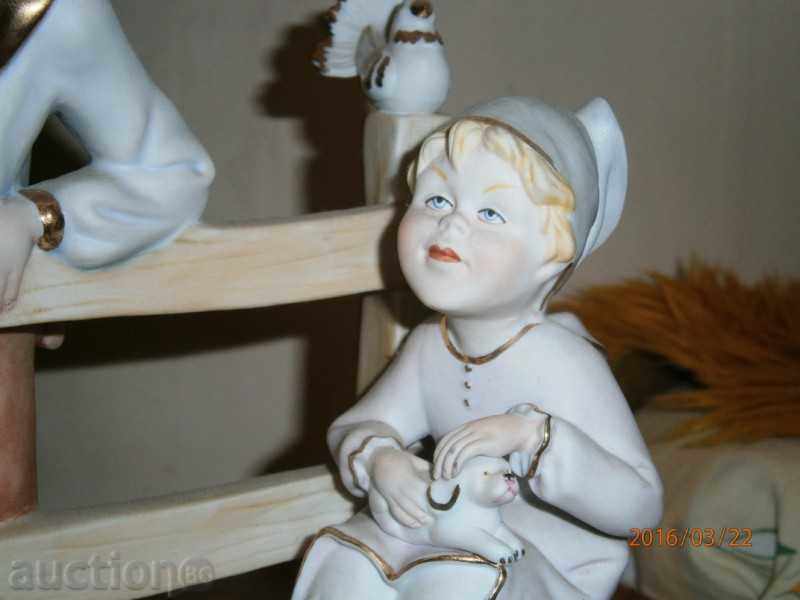 Доставка на Колекционерска фигурка - ДЕЦА Доставка на Колекционерска фигурка - ДЕЦА