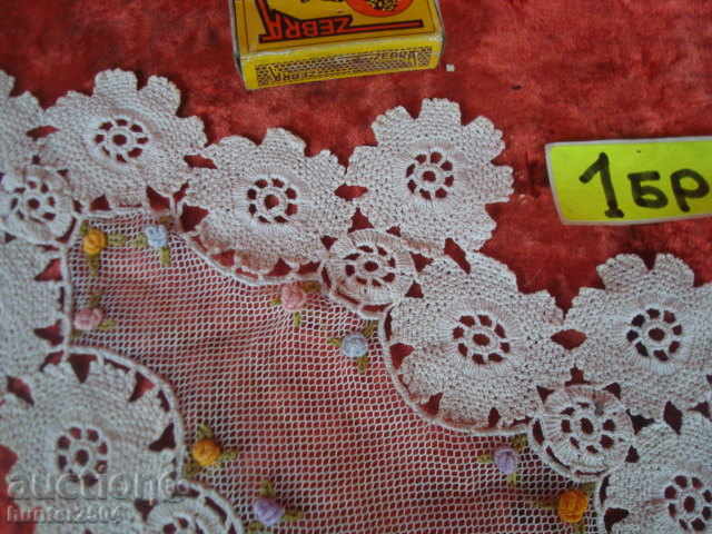 LOT Tishleiferi, crochet. with price 29.95 BGN | € 15.31 LOT Tishleiferi, crochet. with price 29.95 BGN | € 15.31