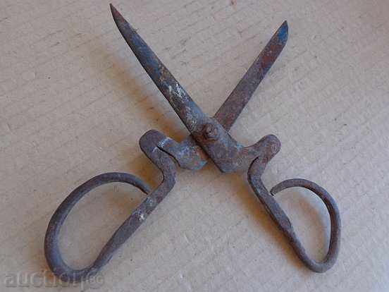 Old wrought iron scissors, wrought iron primitive - 6 Old wrought iron scissors, wrought iron primitive - 6