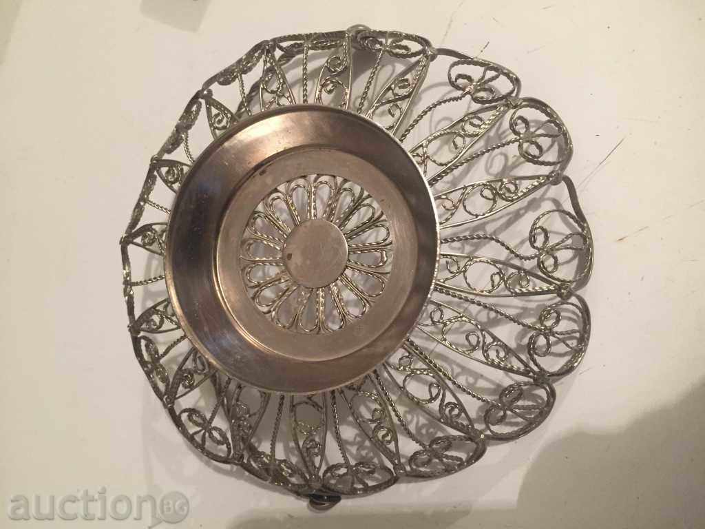 Delivery of filigree Delivery of filigree