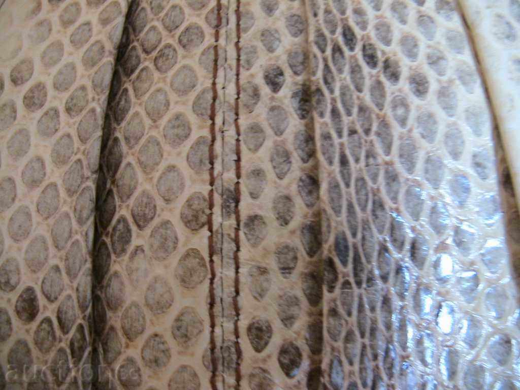 Auction  ORIGINAL, OLD, ATTRACTIVE BAG, SNAKE SKIN
