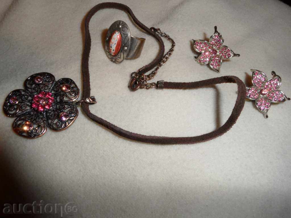 WHEELCHAIR, CUT, RING, in pink with price 9.99 BGN | € 5.11