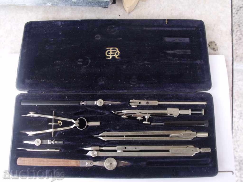 Delivery of OLD BELLS WITH A BOX Delivery of OLD BELLS WITH A BOX