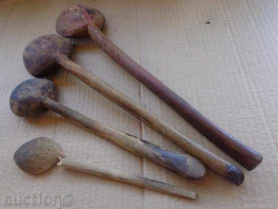 Lot of old spoons of wood, wooden, primitive - 6 Lot of old spoons of wood, wooden, primitive - 6