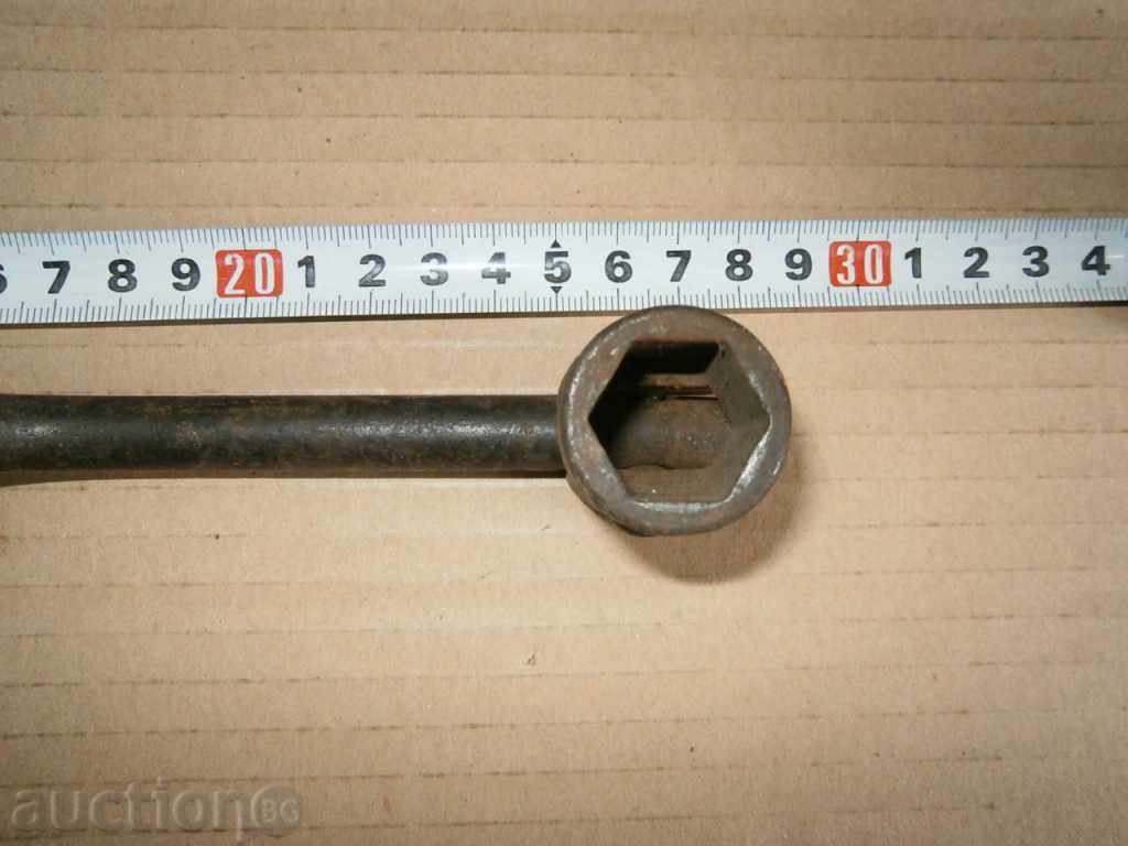 old engine keys - 6 old engine keys - 6