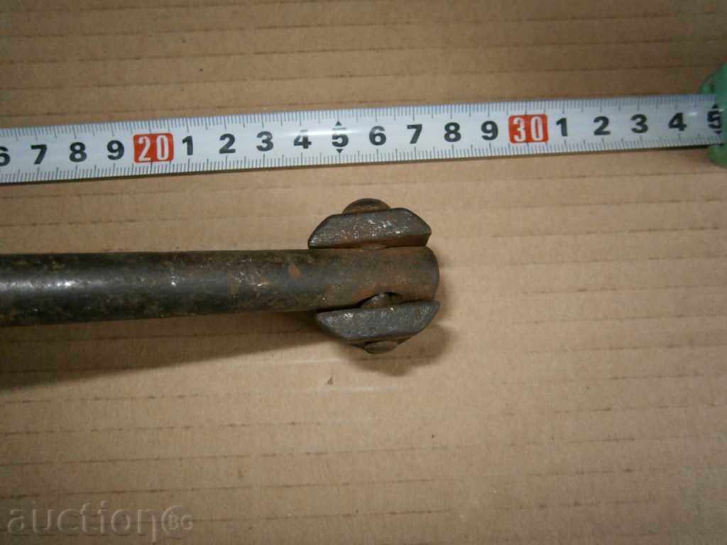 old engine keys - 7 old engine keys - 7