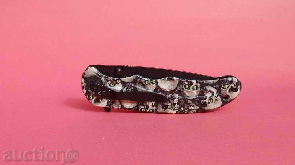 Auction Folding knife BOKER PLUS 96/210 on skulls Auction Folding knife BOKER PLUS 96/210 on skulls