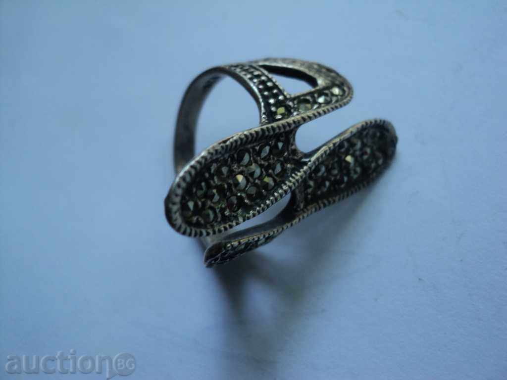 I SELL A BEAUTIFUL SILVER RING. with price 40.00 BGN | € 20.45