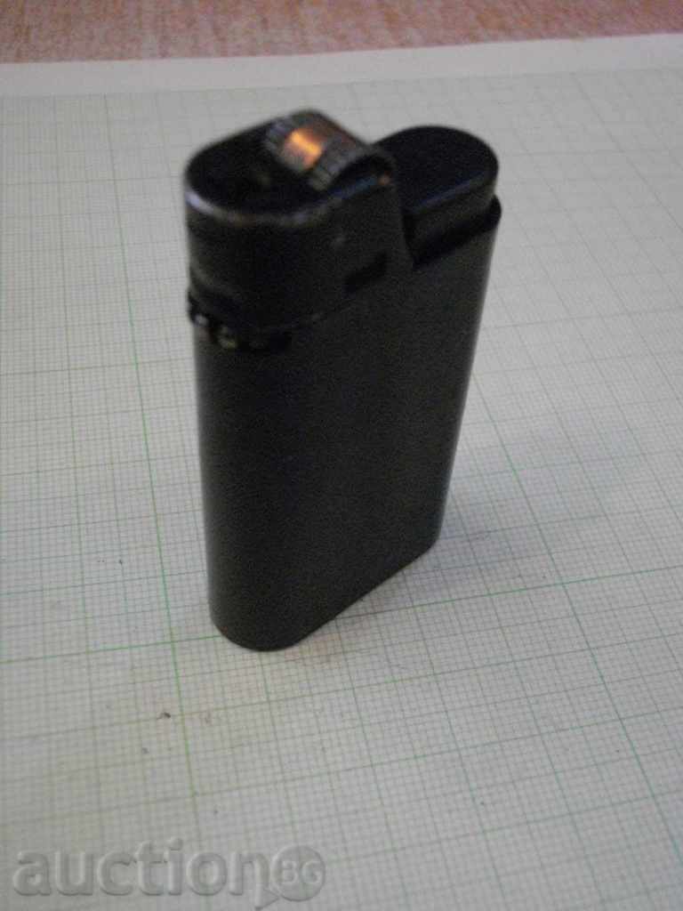 Auction Lighter "Djeep" with pebble gas working Auction Lighter "Djeep" with pebble gas working
