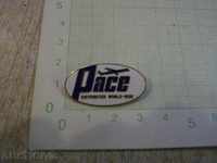 Badge "Pace distributed world-wide"