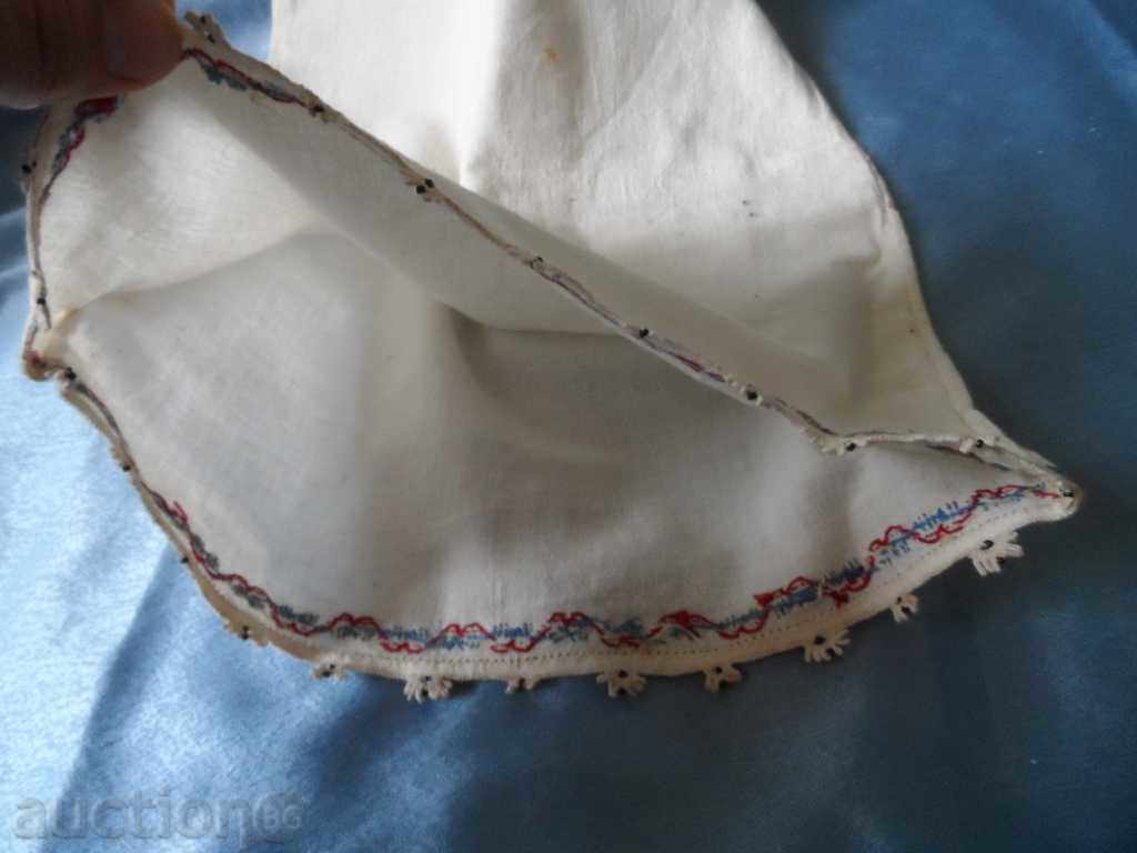 Аукцион КЕНАРЕНО С БРОДЕРИЯ , ДАНТЕЛА И МЪНИСТА Аукцион КЕНАРЕНО С БРОДЕРИЯ , ДАНТЕЛА И МЪНИСТА