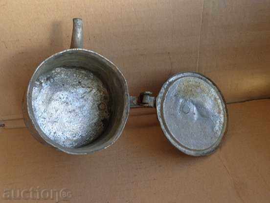 Old waiter, kettle, kettle, baker, copper pot - 6 Old waiter, kettle, kettle, baker, copper pot - 6