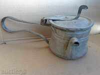 Old waiter, kettle, kettle, baker, copper pot