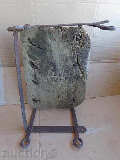 Old childish swing primitive, wrought iron, wooden with price 89.00 BGN | € 45.50 Old childish swing primitive, wrought iron, wooden with price 89.00 BGN | € 45.50