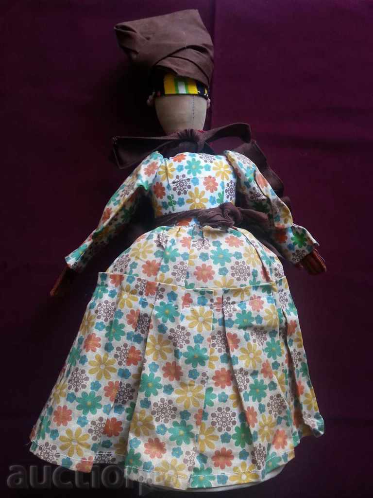 Delivery of Big African Doll with Costume Delivery of Big African Doll with Costume