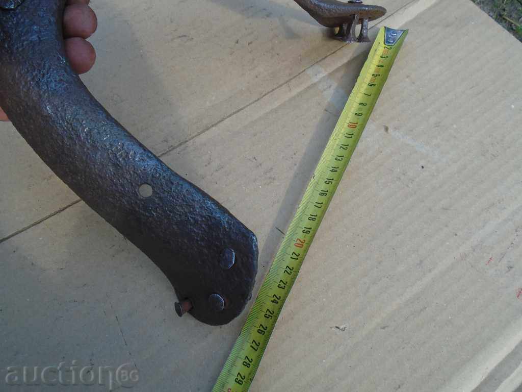 Auction PART OF THE SADDLE - MOUTH Auction PART OF THE SADDLE - MOUTH