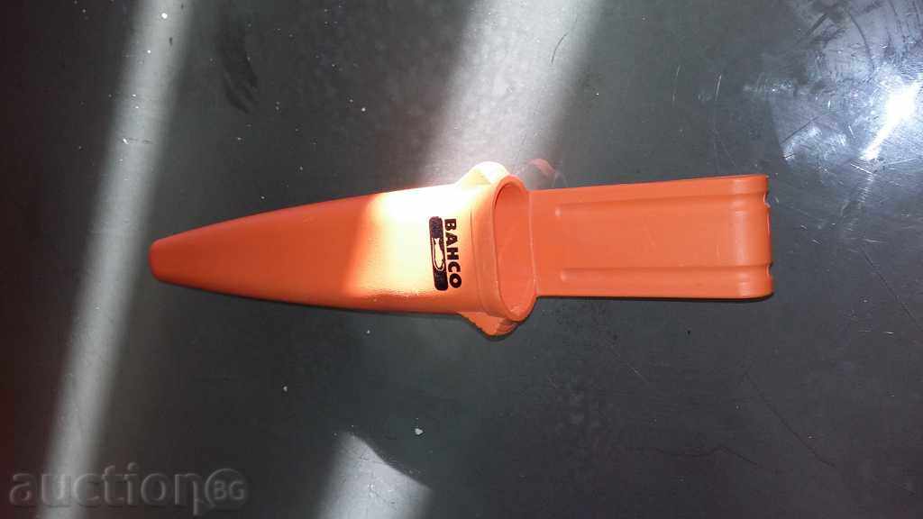 diving javelin CORTIC JAMBIA HANDJAR KUMAYA dama with price 25.00 BGN | € 12.78 diving javelin CORTIC JAMBIA HANDJAR KUMAYA dama with price 25.00 BGN | € 12.78