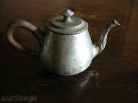 old English teapot, kettle