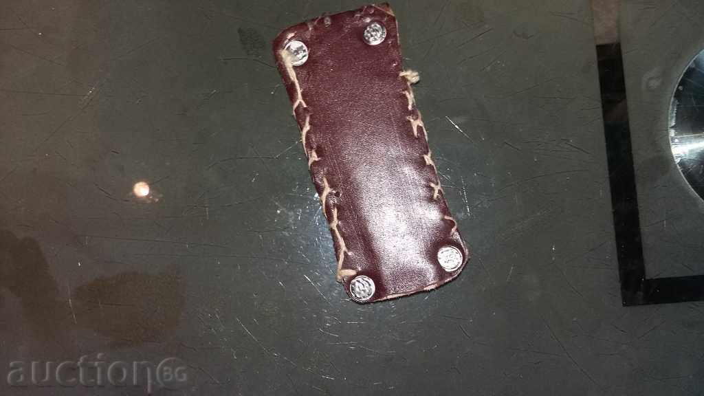 кания естествена кожа с цена 10.00 лв. | € 5.11 кания естествена кожа с цена 10.00 лв. | € 5.11