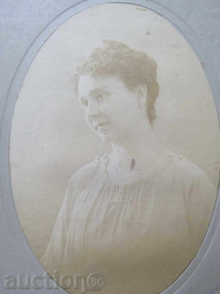 OLD PHOTO - CARDBOARD with price 2.99 BGN | € 1.53 OLD PHOTO - CARDBOARD with price 2.99 BGN | € 1.53