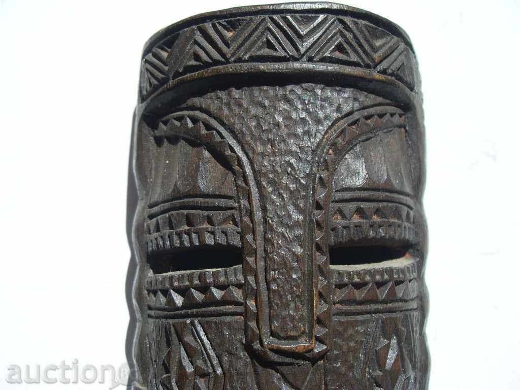 СТАРА  АФРИКАНСКА  ДЪРВЕНА  МАСКА  ОТЛИЧНА с цена 75.00 лв. | € 38.35