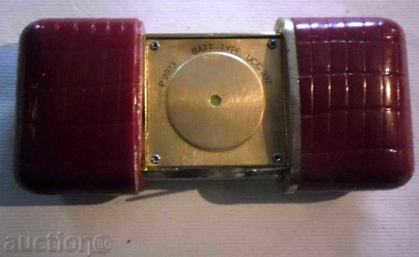 Auction TOURIST CLOCKWORK - BUILDING Auction TOURIST CLOCKWORK - BUILDING